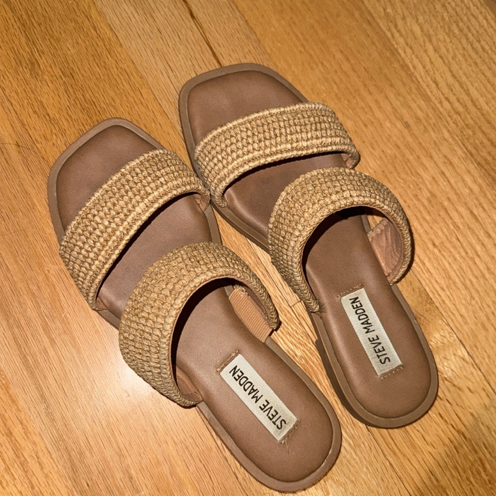 Steve Madden sandals